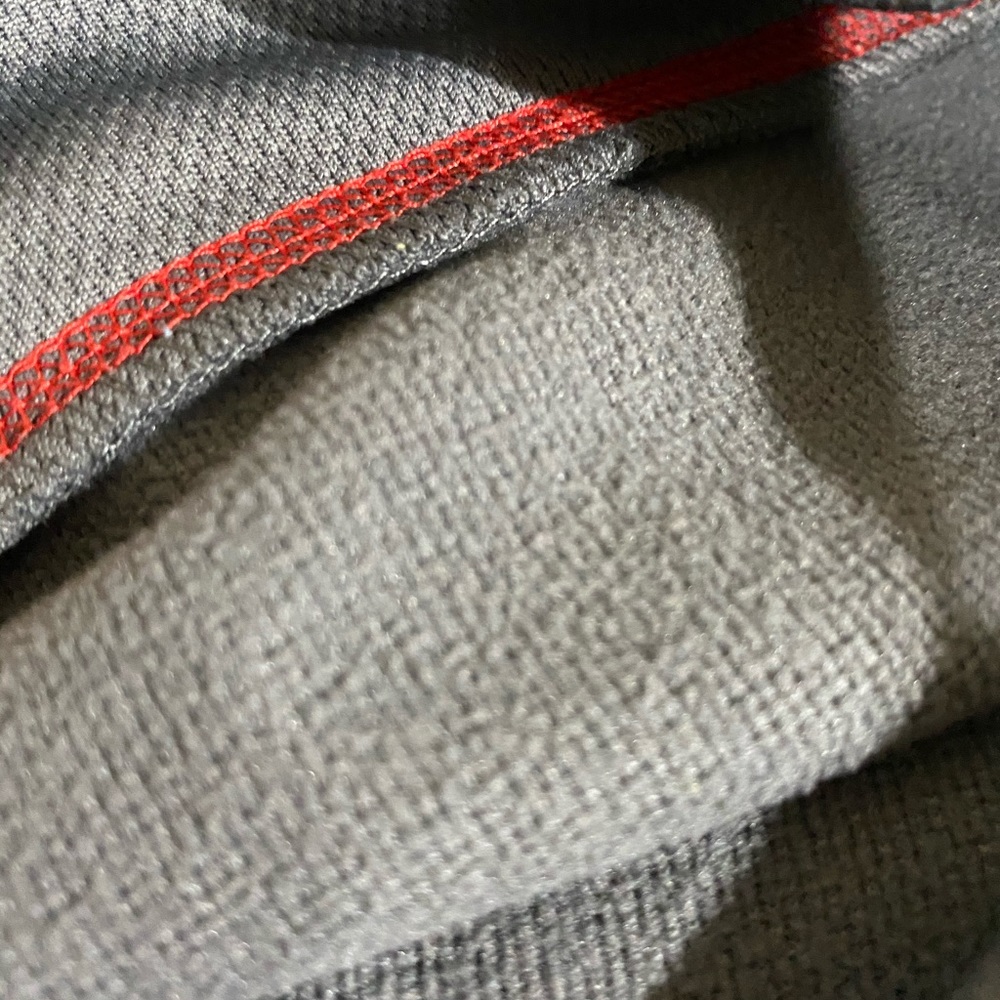 Detroit pistons hoodie - Picture 7 of 7